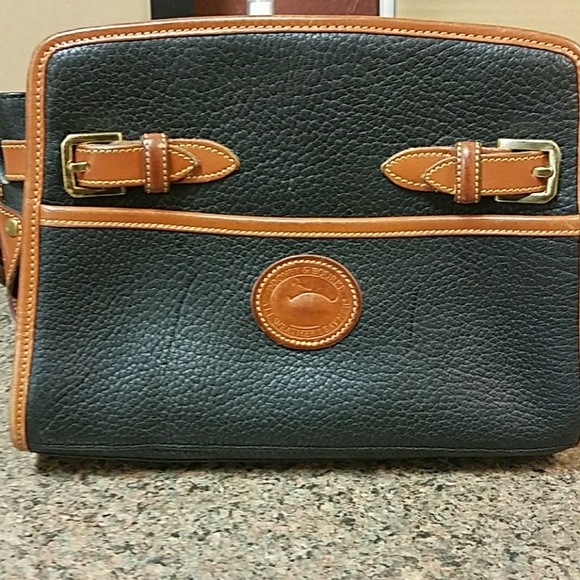 Dooney & Bourke Handbags - Vintage Dooney & Bourke purse